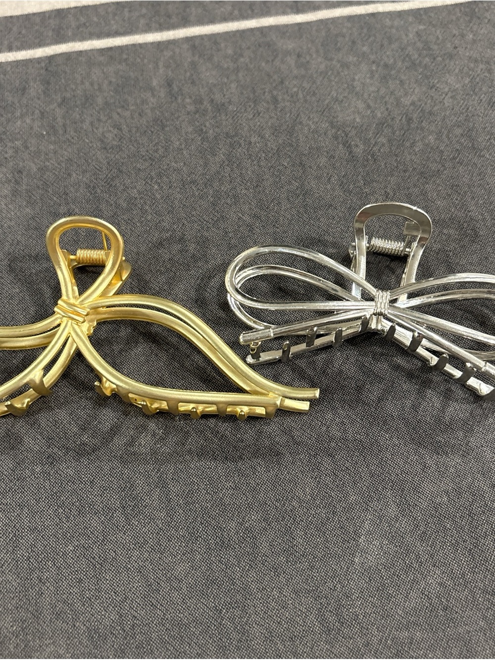 Gold and Silver Bow Hair Claw Clips - Elegant Women Jewelry